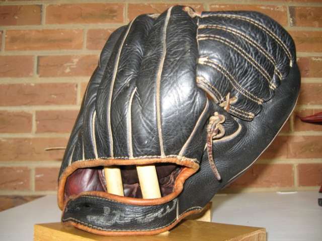 Danny O'Connell Denkert B25 1956 Back